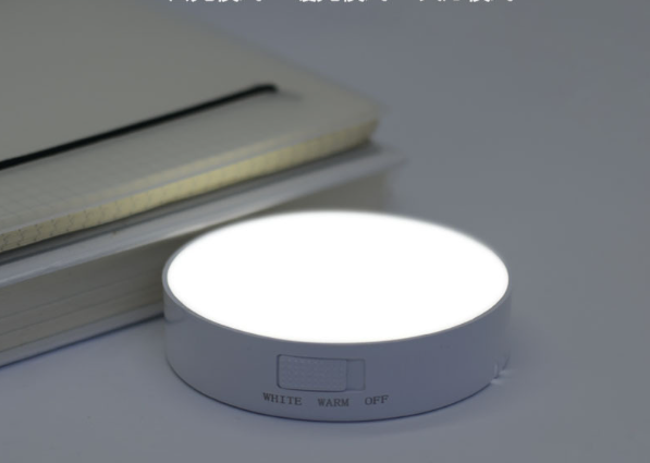 OmniLiving™ Energibesparende LED-Lys med Bevægelsessensor | Genopladelig & Magnetisk