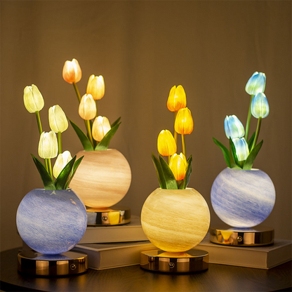 KiddieGlow™ Elegant Tulipan Buket Natlampe | Stemningsfuld LED Bordlampe til Soveværelse