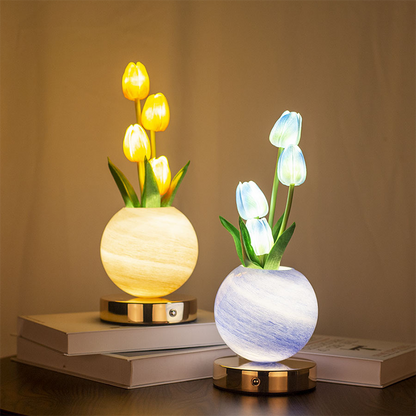 KiddieGlow™ Elegant Tulipan Buket Natlampe | Stemningsfuld LED Bordlampe til Soveværelse