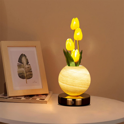 KiddieGlow™ Elegant Tulipan Buket Natlampe | Stemningsfuld LED Bordlampe til Soveværelse