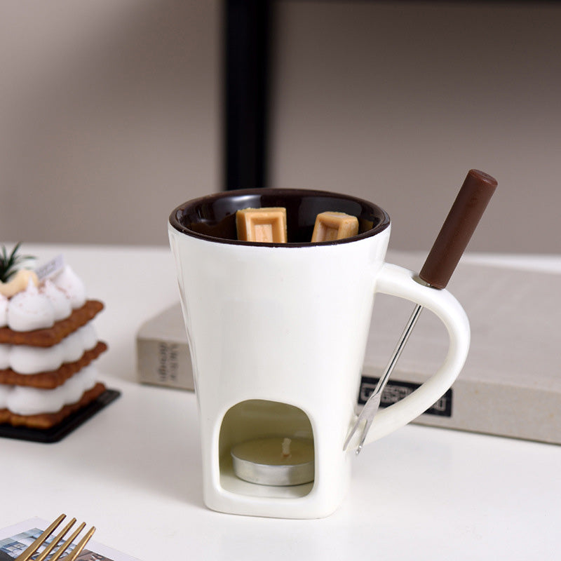 VaraLiving™ Keramisk Chokoladefondue Krus med Gaffel – Hyggelig Chokolade Smelter til Frugt og Slik